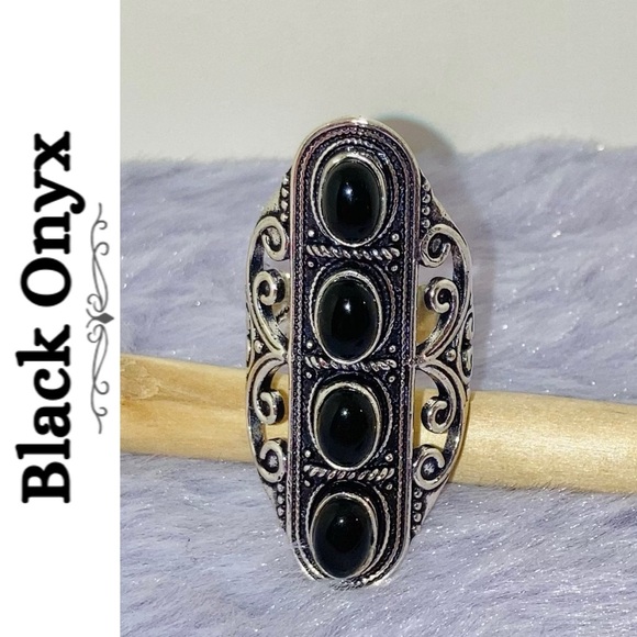 Black Onyx Gemstone Handmade Filigree Shield Armor Ring - Picture 5 of 7